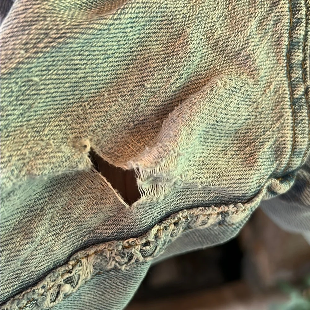 Riders by Lee cut off Jean Shorts Light Blue with Frayed ends; size 10M;so comfy